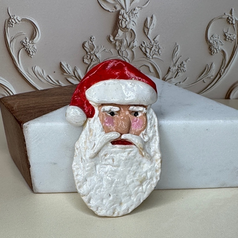 Vintage Handmade Hand Painted Festive Santa Claus Holiday Pin or Brooch #13